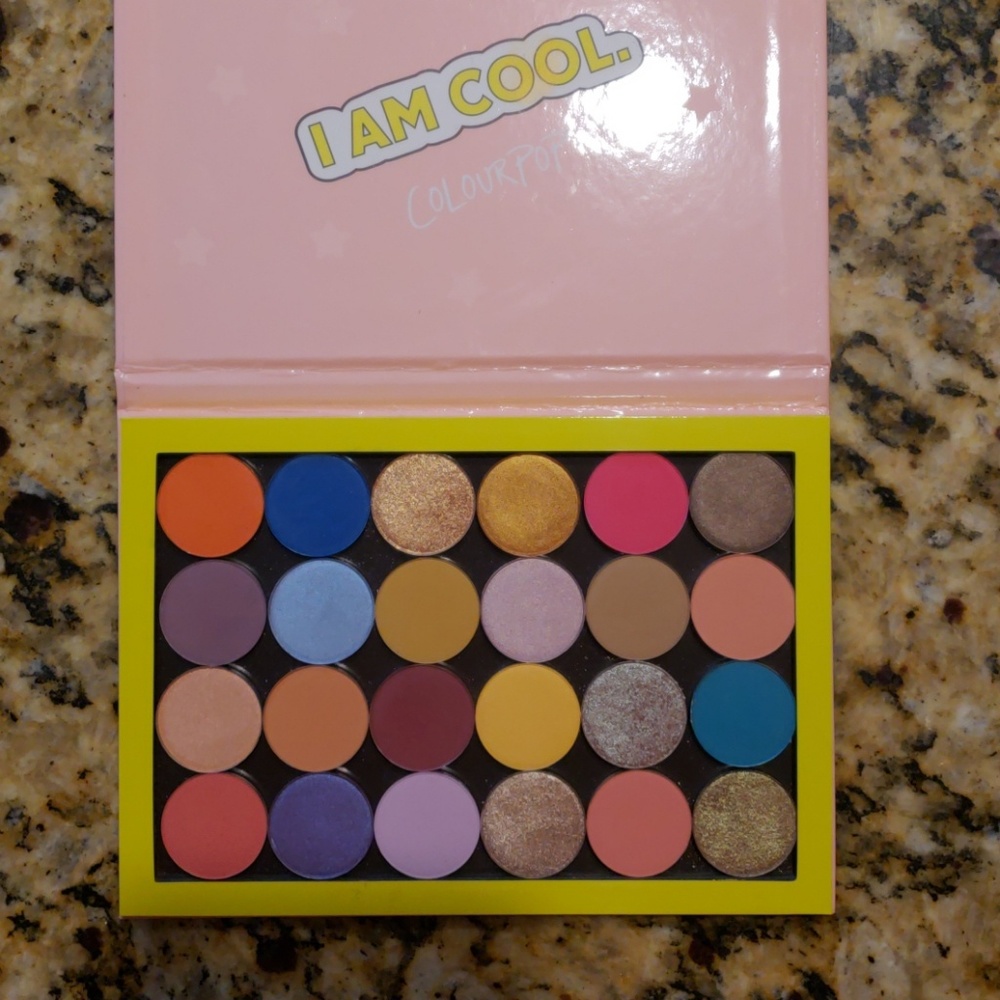 Brand New Colourpop Z Palette